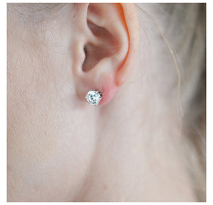 Earring- Crystal 10x10
