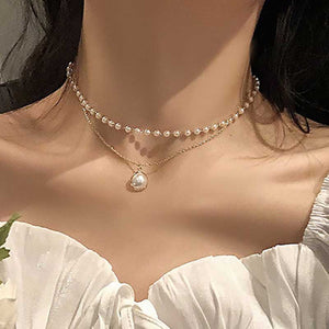 Necklace- Pearl Love
